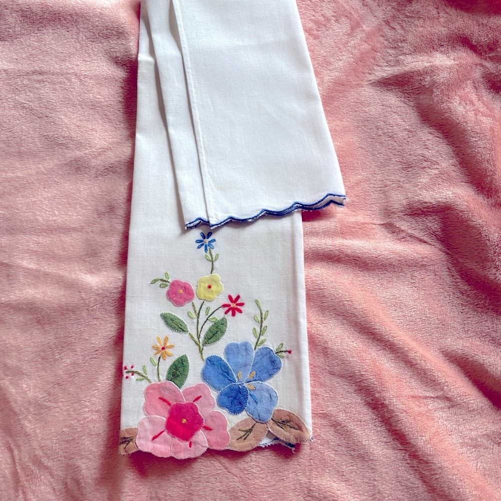Floral Embroidered White Hand Towel